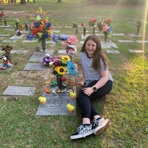 Meet your Posher, Cami